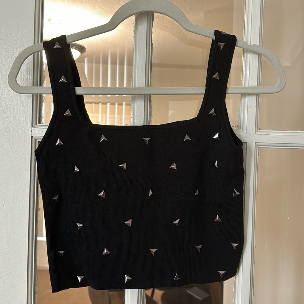 Zara super cute tank top in black